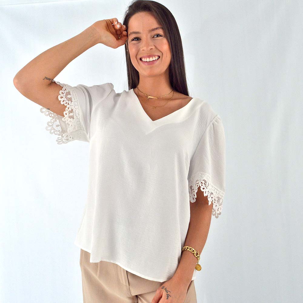 Blusa Renda Mangas Tamanhos Grandes Mias - Foto 1