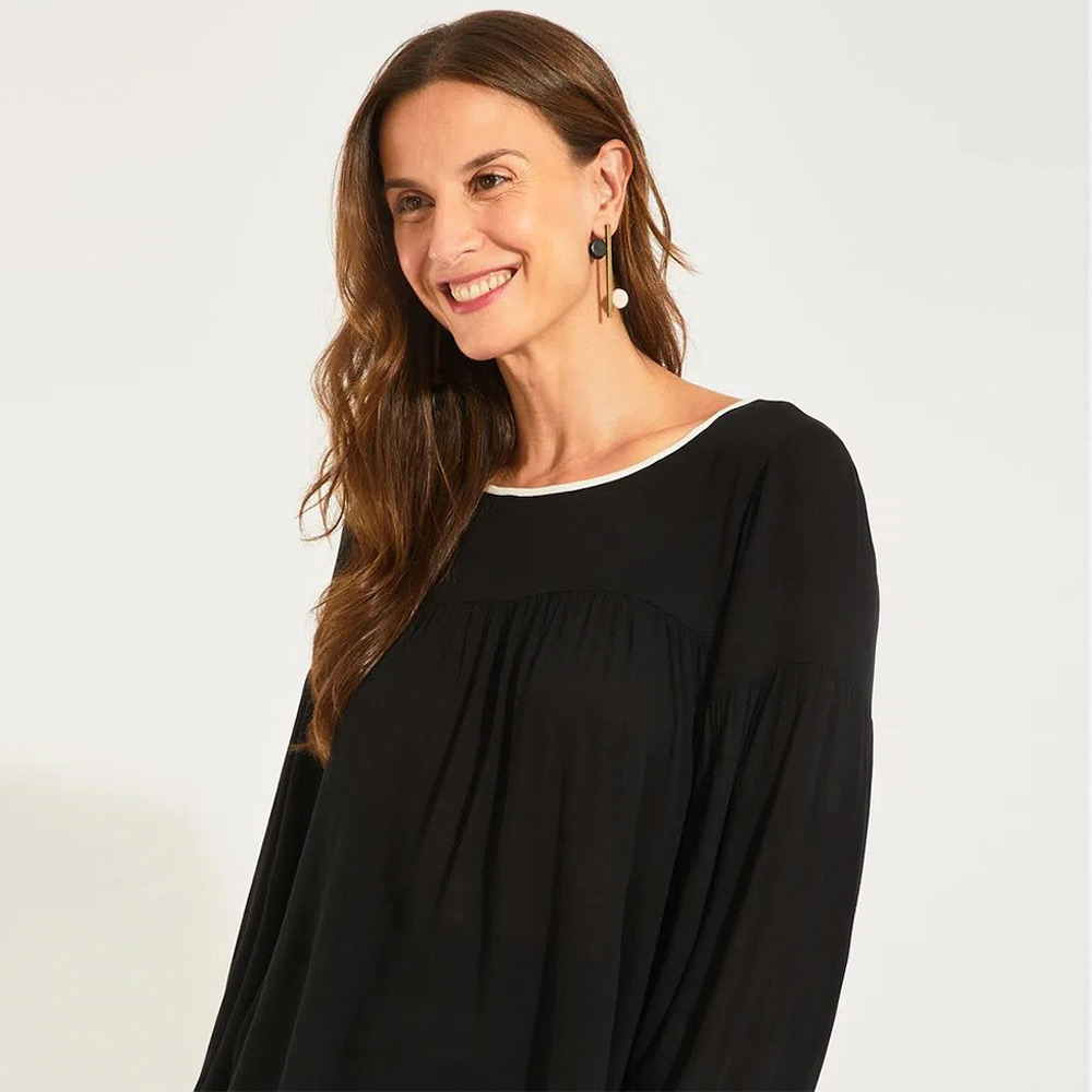 Blusa Crepe Viscose Canto Preta - Foto 2