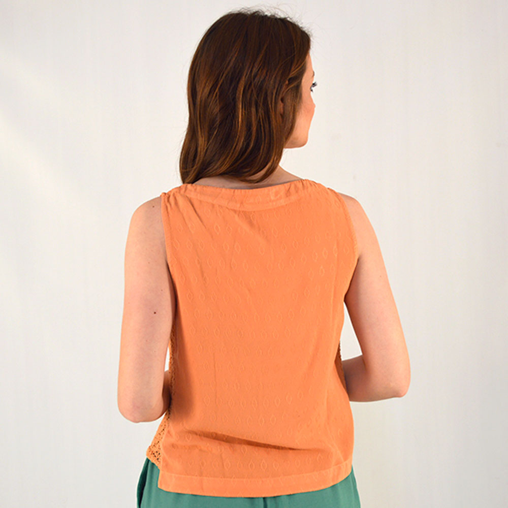 Blusa Viscose Com Detalhes de Renda Laranja Reserva Natural  - Foto 3