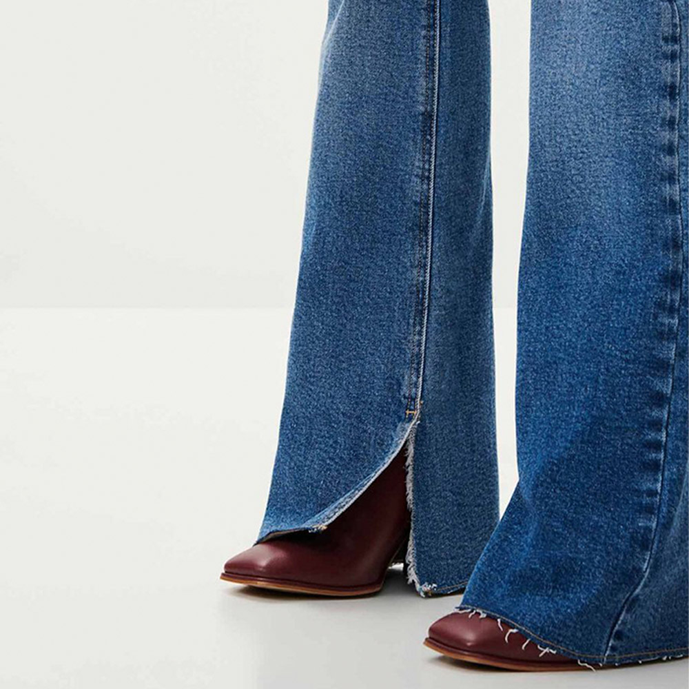 Cala Jeans Flare Super Alta Com Abertura Barra Lez a Lez  - Foto 2