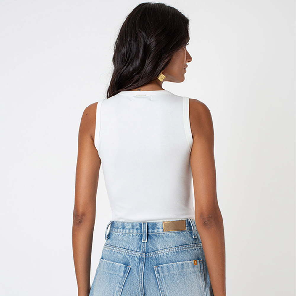 Blusa Regata Bsica Off White Flor de Lis  - Foto 2