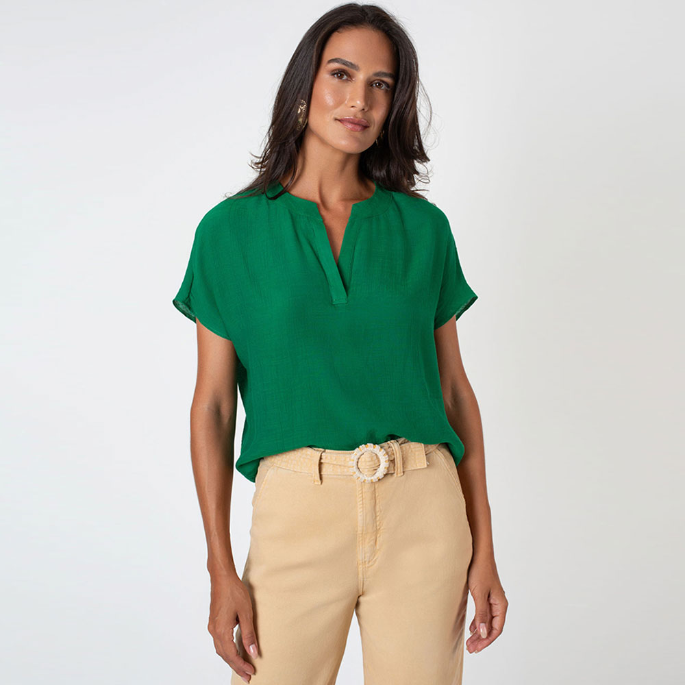 Blusa Viscose Cor Verde Flor de Lis  - Foto 1