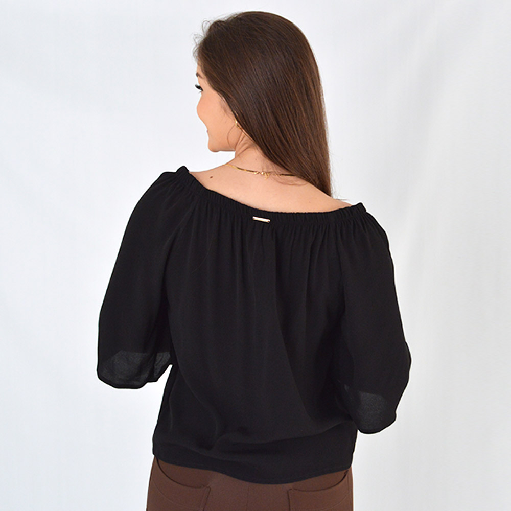 Blusa Solta Em Viscose Cor Preta Flor de Lis  - Foto 4