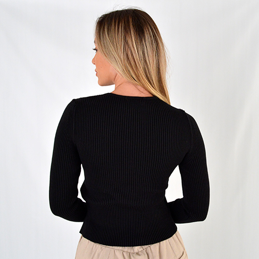 Blusa Tricot Canelada Transpassada Biamar Cor Preto - Foto 3