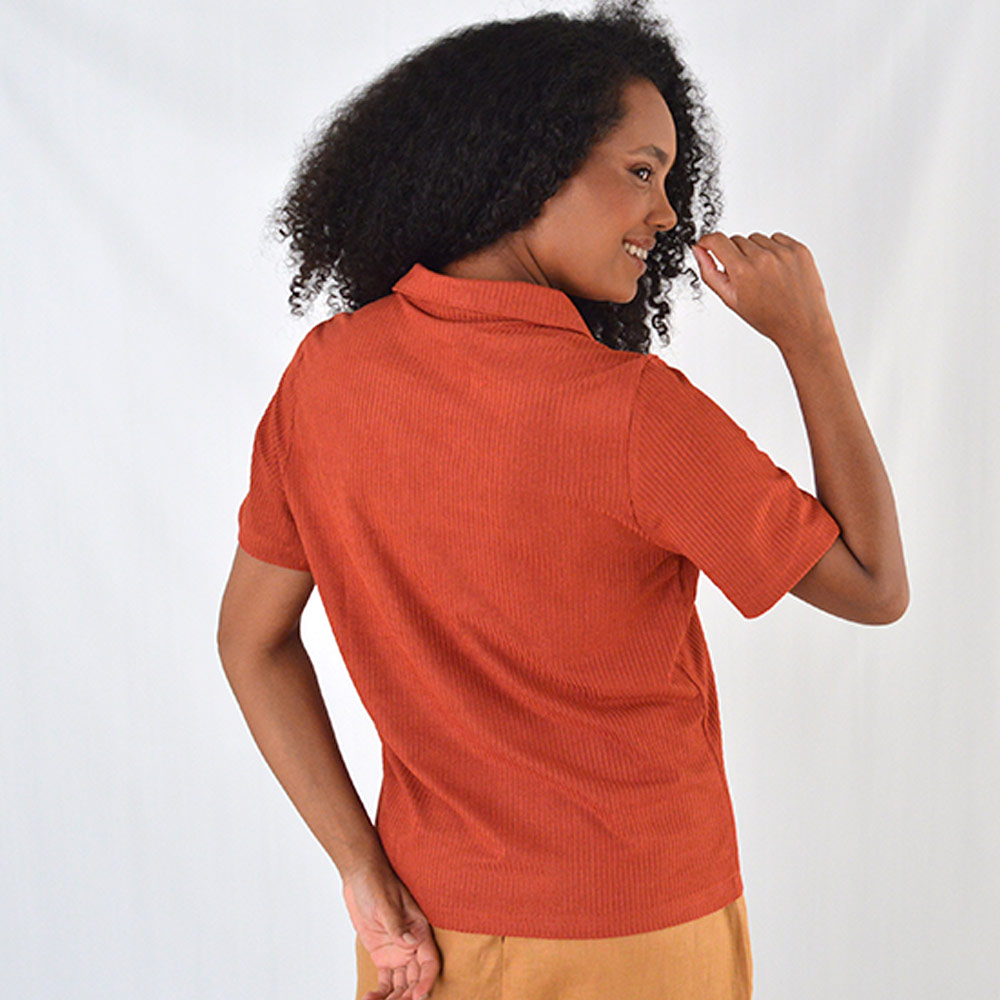 Blusa Gola Polo Suede Mosaique Cor Terracota - Foto 3