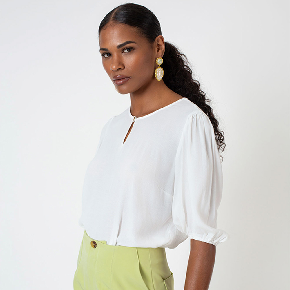 Blusa Crepe de Viscose Flor de Lis Off White - Foto 1