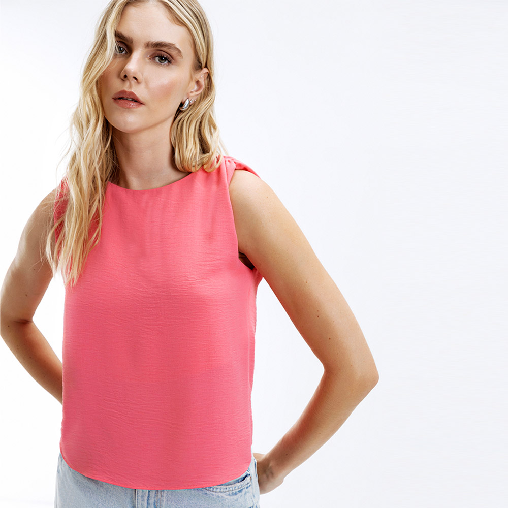 Blusa Texturizada com Ombro Franzido Rosa Lez a Lez - Foto 2