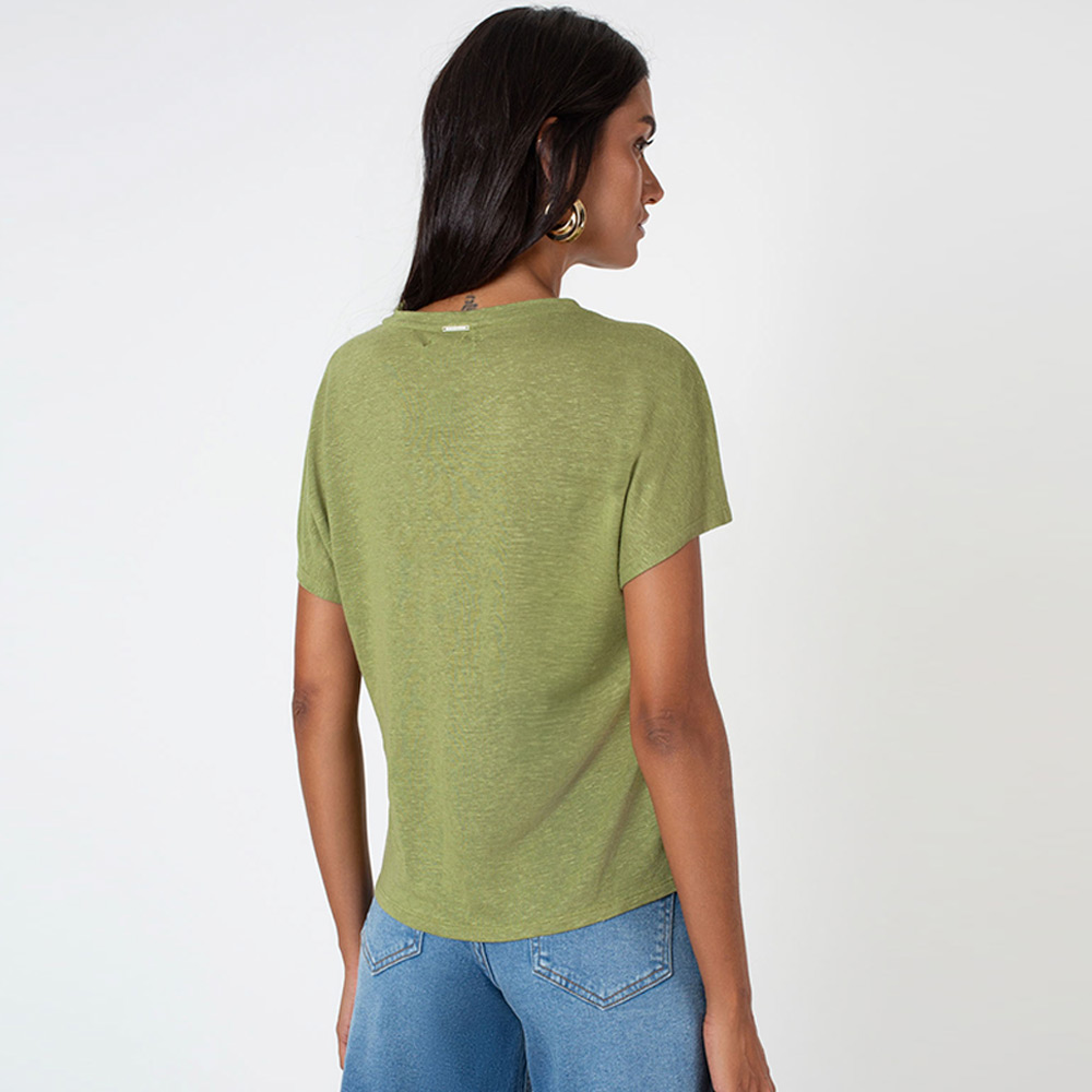 Blusa t-shirt Viscolinho Verde Flor de Lis - Foto 2