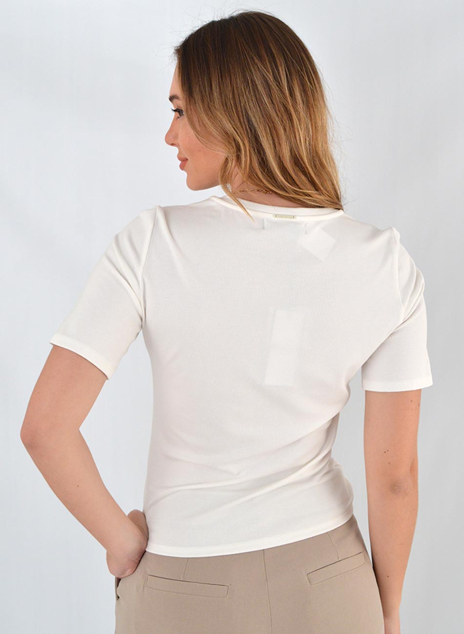 Blusa Com Efeito de Franzido Off White Flor de Lis - Foto 3