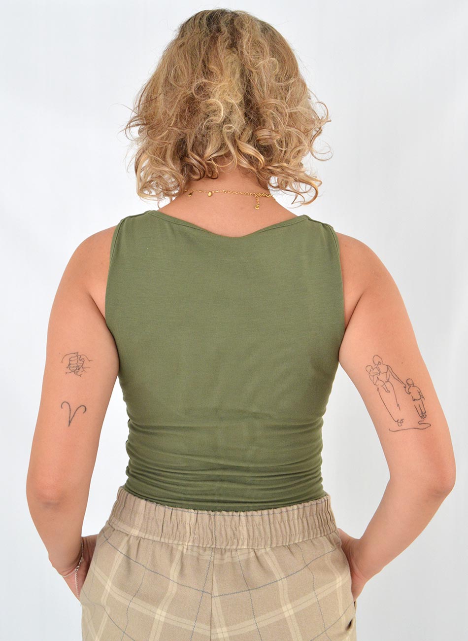 Cropped Regata Viscose Militar Coqueta - Foto 3