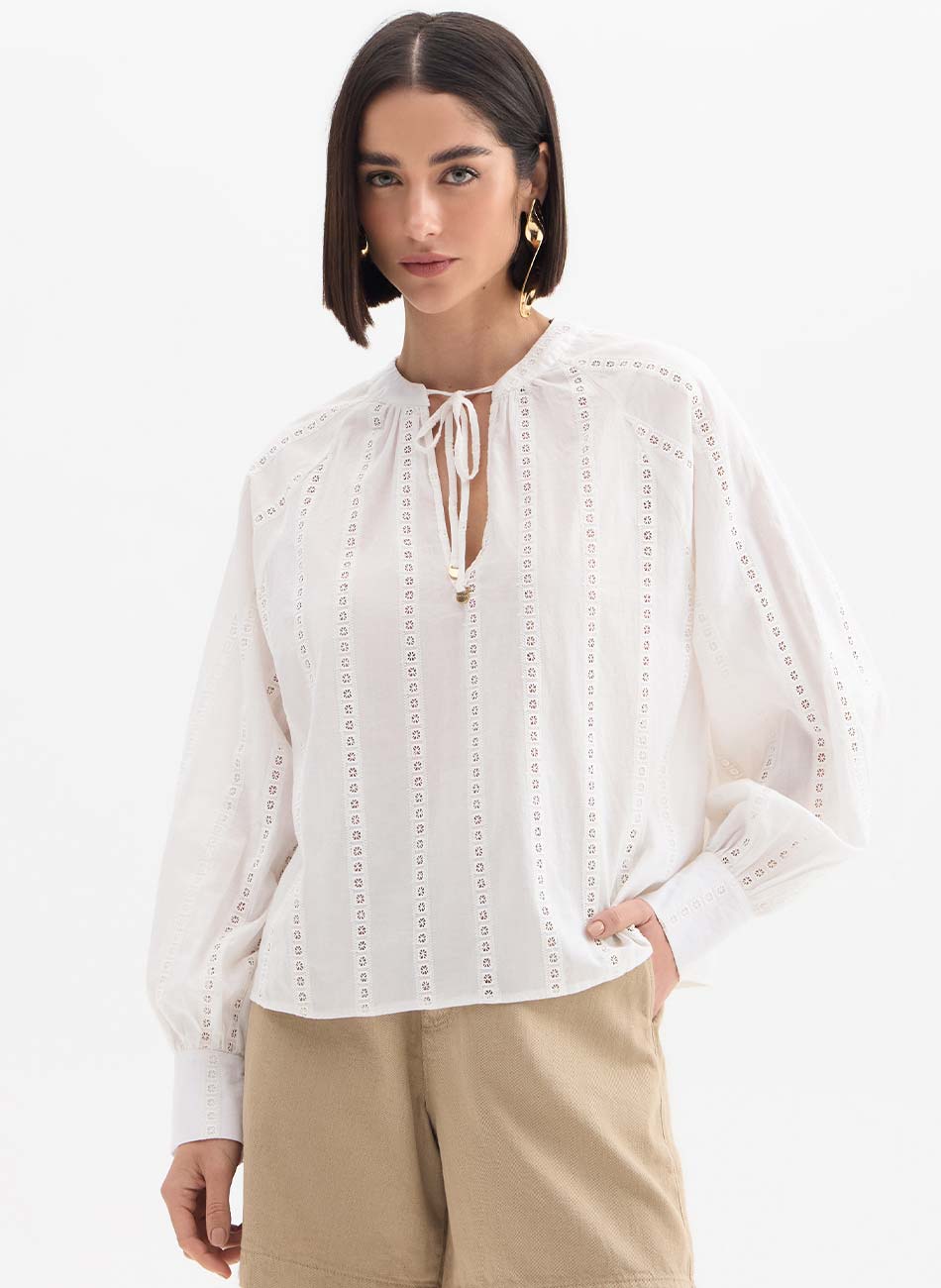 Blusa Bata Off White Flor de Lis - Foto 1