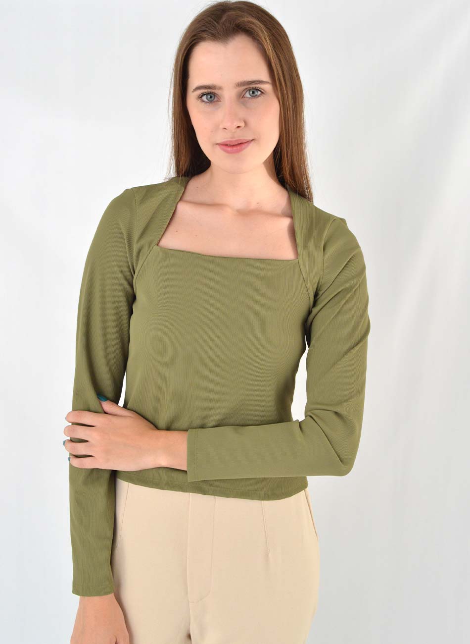 Blusa Justa Canelada Cor Verde Flor de Lis - Foto 2