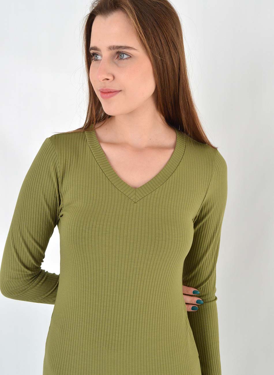 Blusa Viscolycra Canelada Flor de Lis Verde Militar - Foto 2